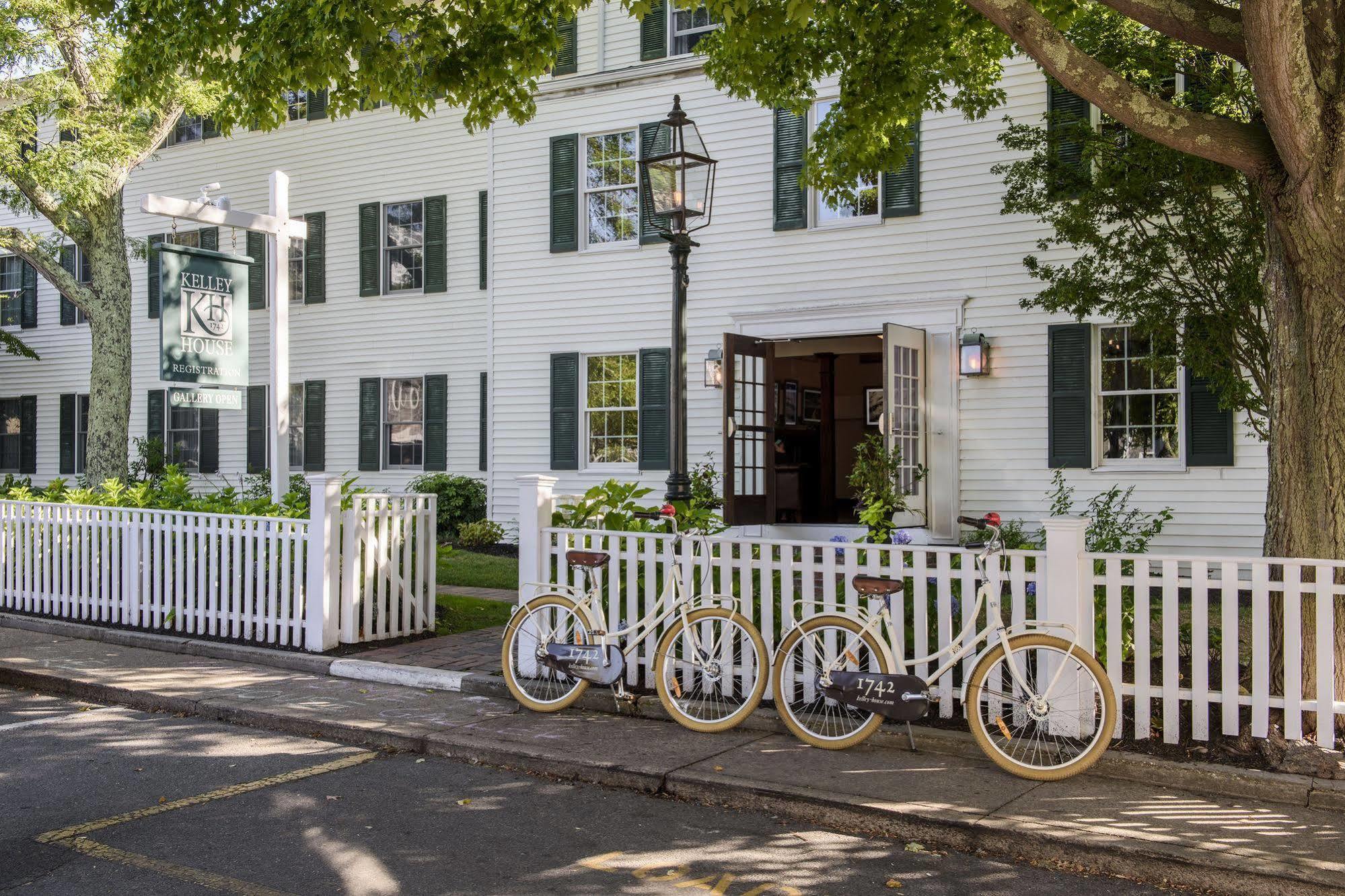 Faraway Martha'S Vineyard Hotel Едгартаун Екстериор снимка